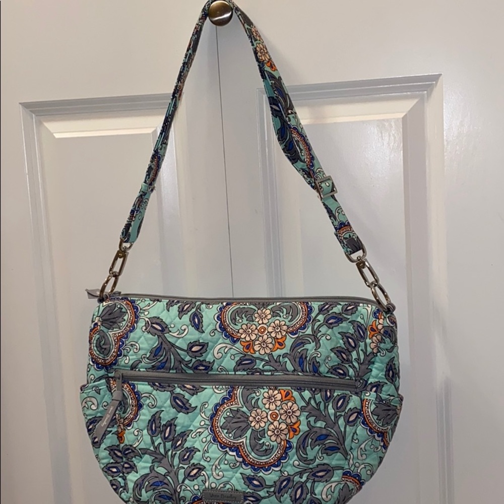 Vera Bradley Fan flowers shoulder bag/ cro…